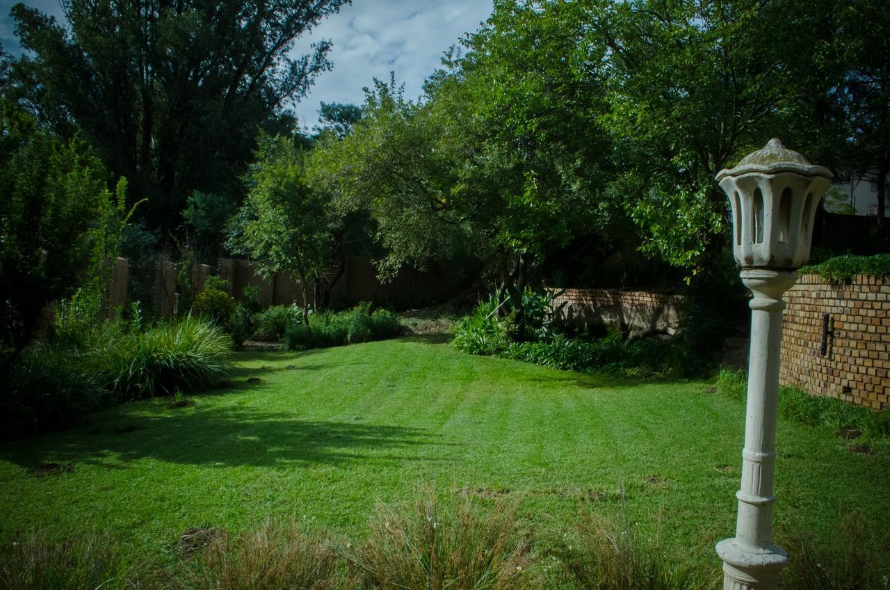 The Rivonia River Lodge 约翰内斯堡 外观 照片