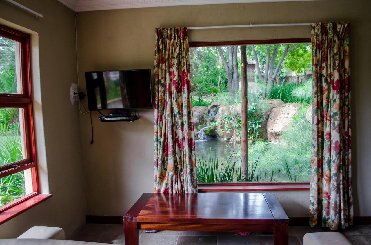 The Rivonia River Lodge 约翰内斯堡 外观 照片